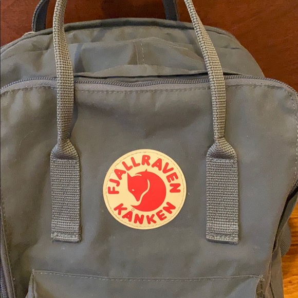 FJALLRAVEN Kanken Laptop 15” - Picture 2 of 8